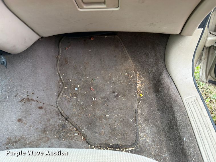 image for item DT3091 2001 Ford Taurus 