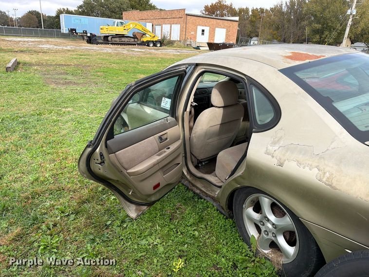 image for item DT3091 2001 Ford Taurus 