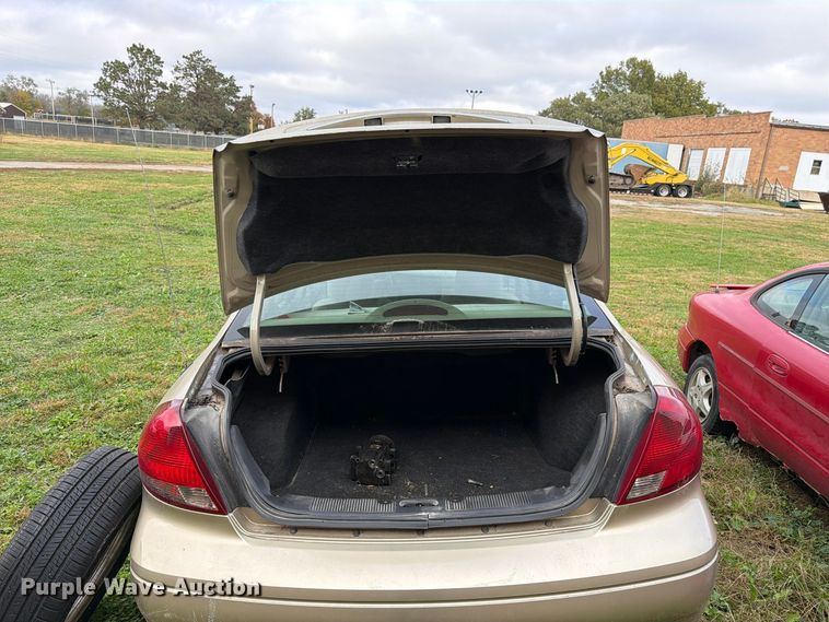 image for item DT3091 2001 Ford Taurus 