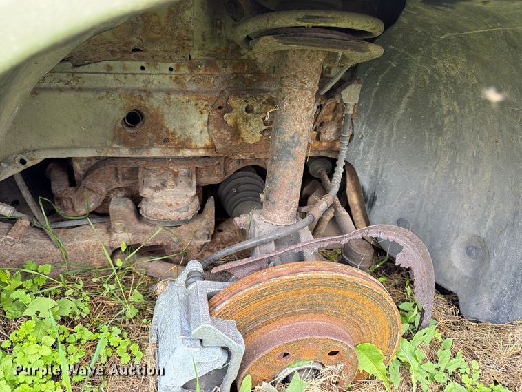image for item DT3091 2001 Ford Taurus 