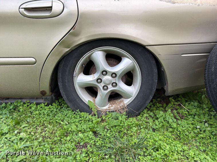 image for item DT3091 2001 Ford Taurus 