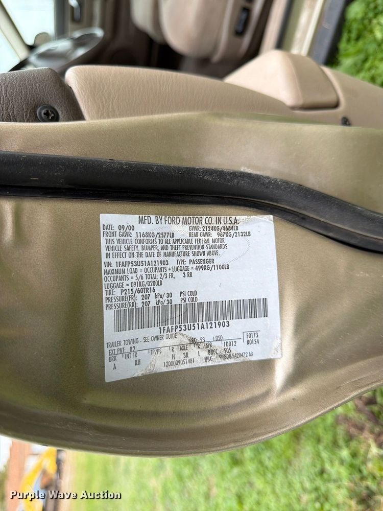image for item DT3091 2001 Ford Taurus 