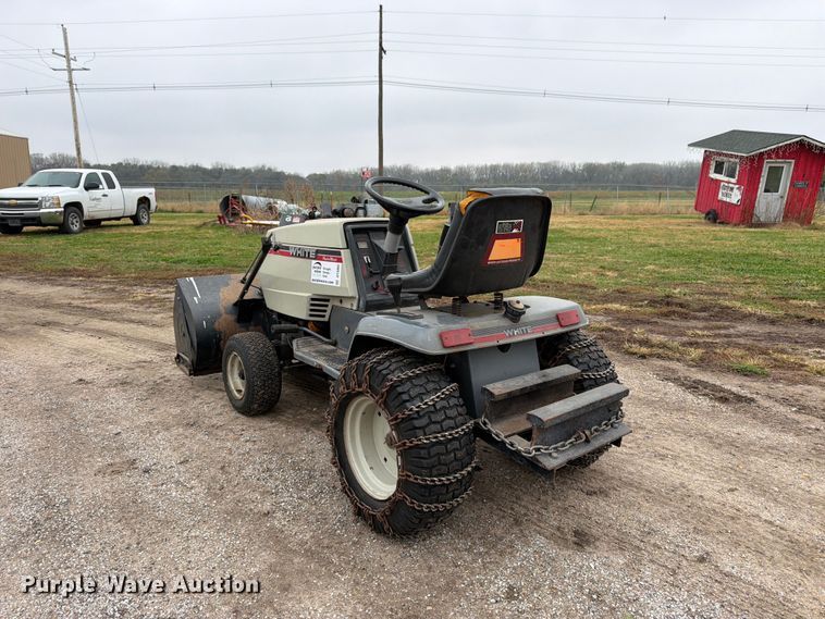image for item DT3092 White GT-185 lawn mower