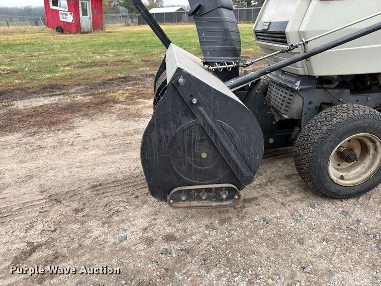 image for item DT3092 White GT-185 lawn mower