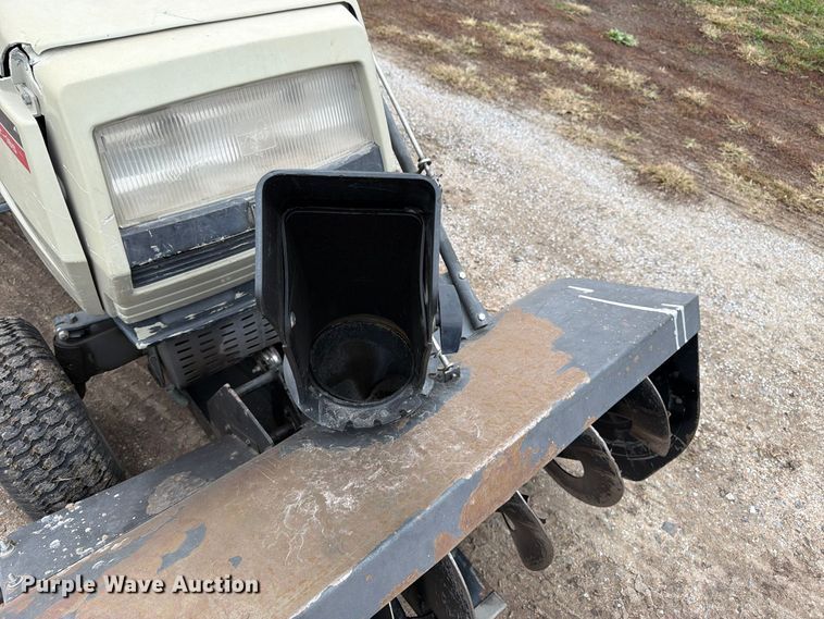 image for item DT3092 White GT-185 lawn mower