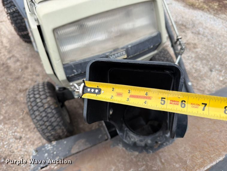 image for item DT3092 White GT-185 lawn mower