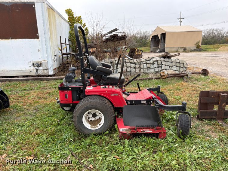 image for item DT3093 2018 Country Clipper 3572KAT-1525 ZTR lawn mower