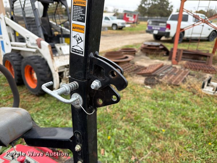 image for item DT3093 2018 Country Clipper 3572KAT-1525 ZTR lawn mower