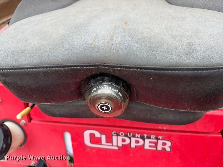 image for item DT3093 2018 Country Clipper 3572KAT-1525 ZTR lawn mower