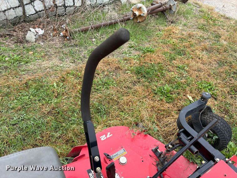 image for item DT3093 2018 Country Clipper 3572KAT-1525 ZTR lawn mower