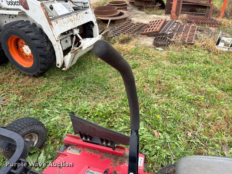 image for item DT3093 2018 Country Clipper 3572KAT-1525 ZTR lawn mower