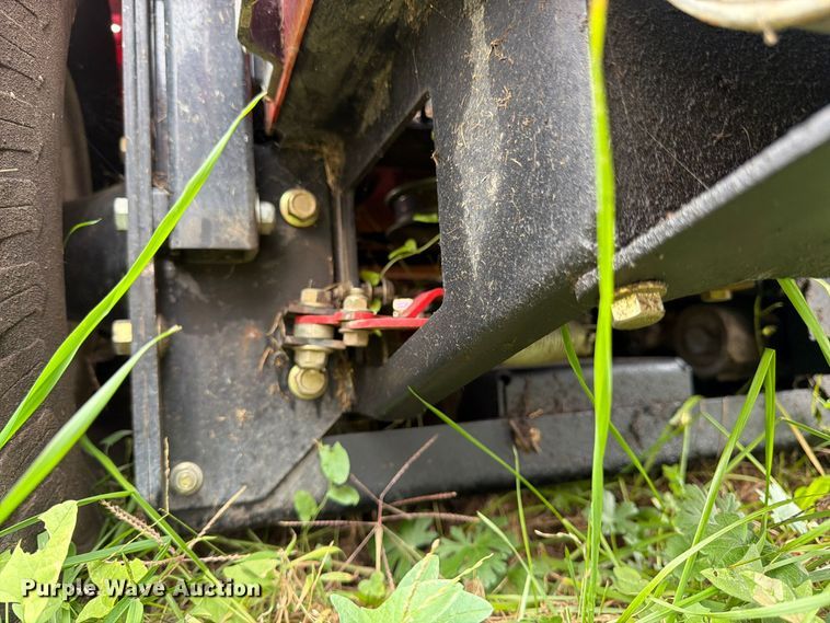 image for item DT3093 2018 Country Clipper 3572KAT-1525 ZTR lawn mower