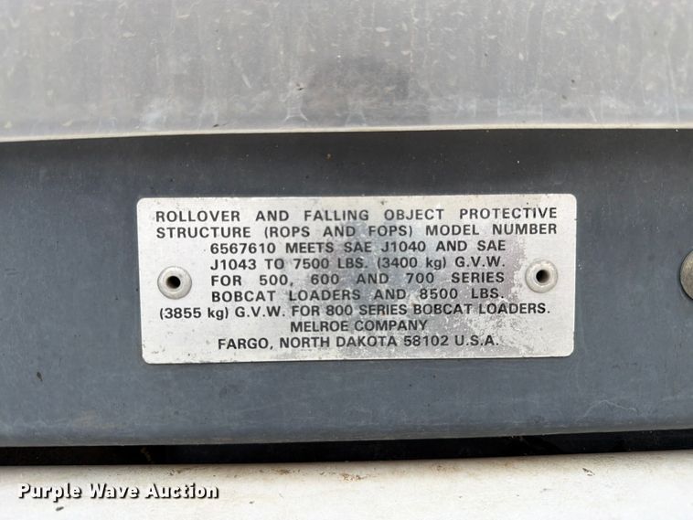image for item DT3094 1987 Bobcat 742 skid steer loader