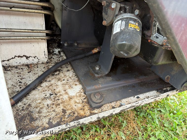 image for item DT3094 1987 Bobcat 742 skid steer loader