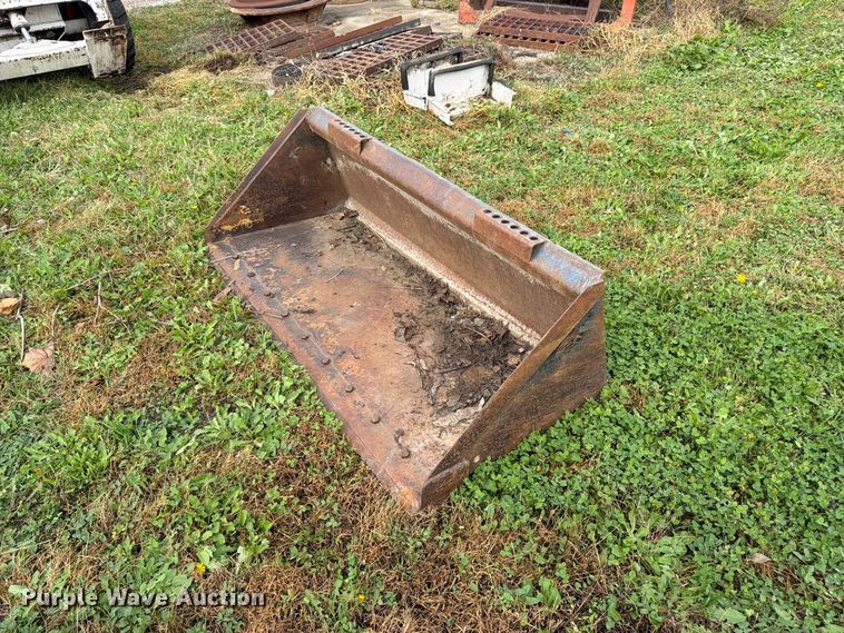 image for item DT3094 1987 Bobcat 742 skid steer loader