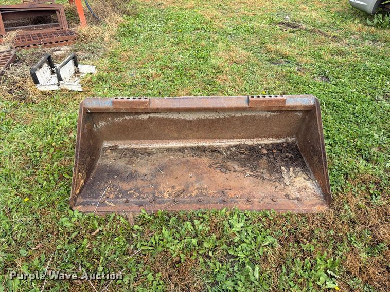 image for item DT3094 1987 Bobcat 742 skid steer loader