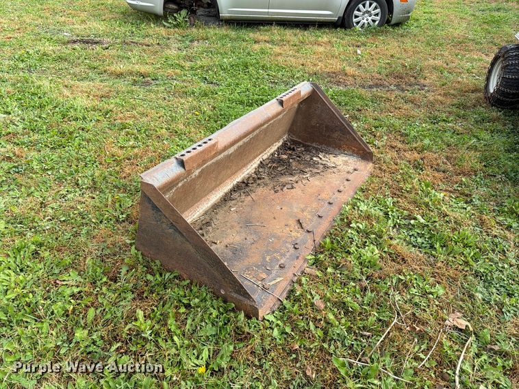 image for item DT3094 1987 Bobcat 742 skid steer loader