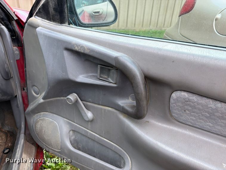 image for item DT3095 1998 Ford Escort 