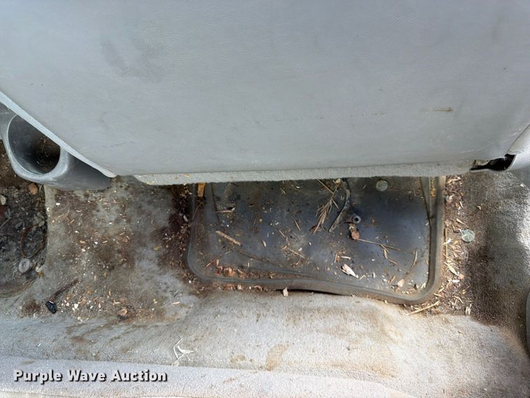 image for item DT3095 1998 Ford Escort 