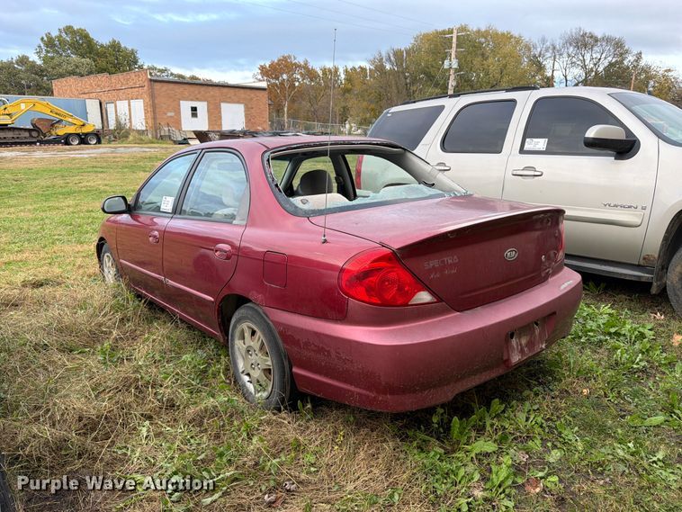 image for item DT3097 2003 KIA Spectra 