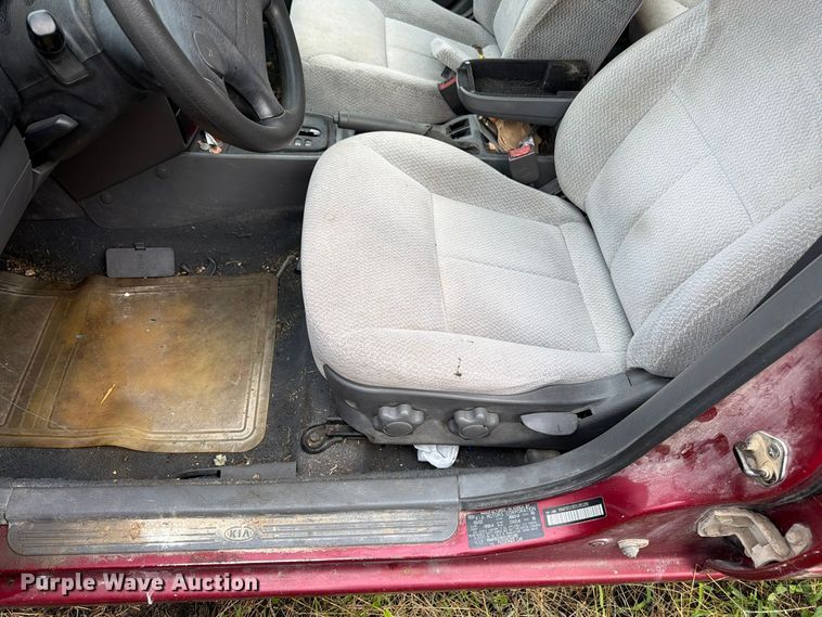 image for item DT3097 2003 KIA Spectra 