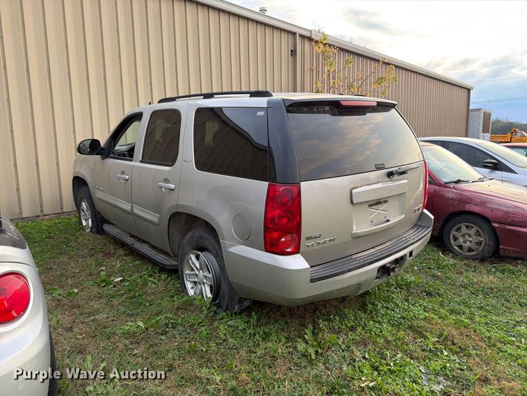image for item DT3098 2007 GMC Yukon SUV