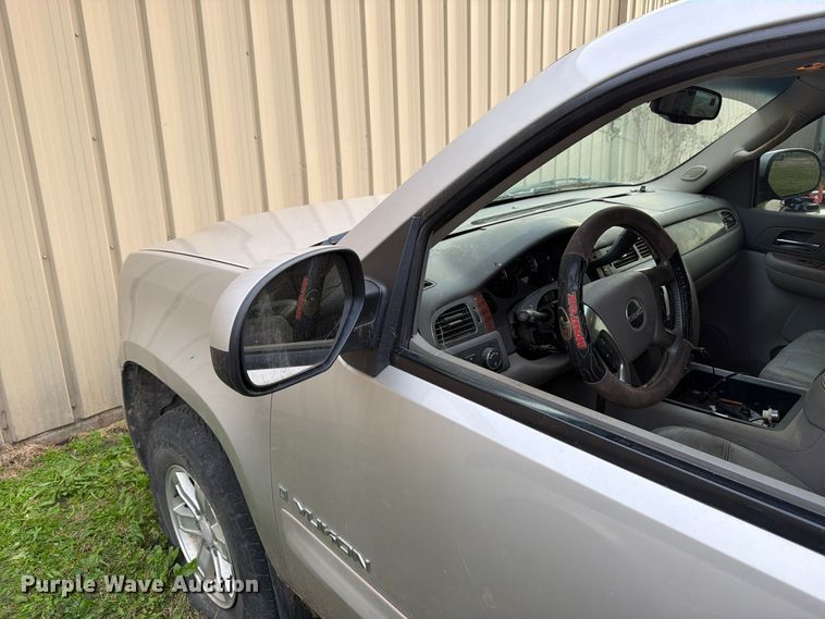 image for item DT3098 2007 GMC Yukon SUV