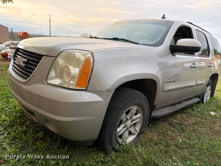 image for item DT3098 2007 GMC Yukon SUV