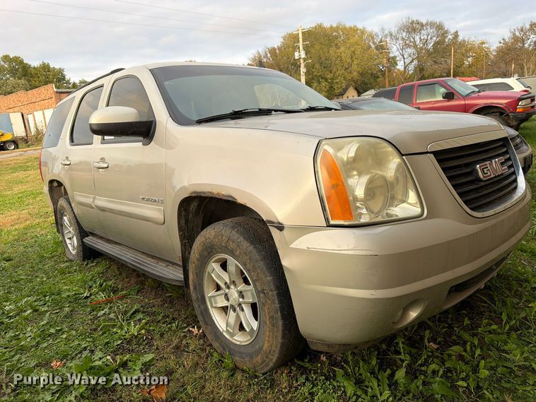 image for item DT3098 2007 GMC Yukon SUV