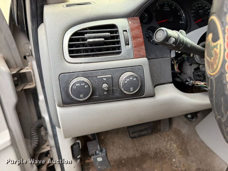 image for item DT3098 2007 GMC Yukon SUV