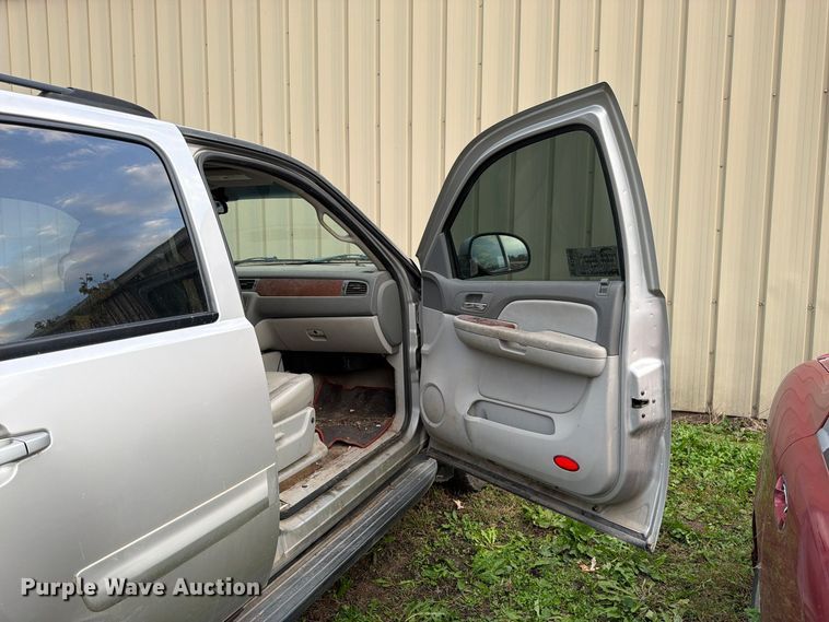 image for item DT3098 2007 GMC Yukon SUV