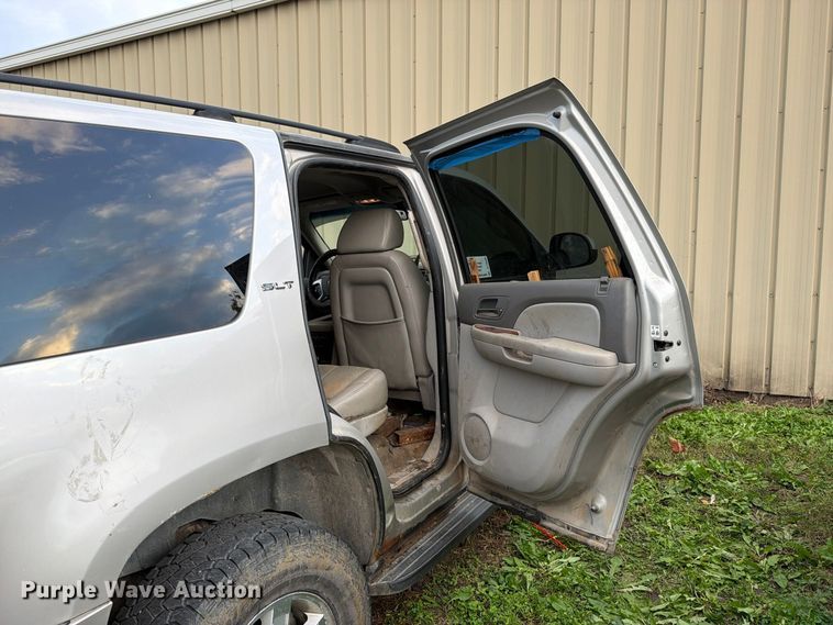 image for item DT3098 2007 GMC Yukon SUV
