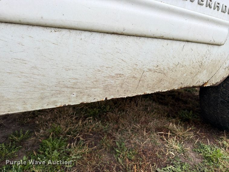 image for item DT3100 2012 Chevrolet Silverado 1500 Ext. Cab pickup truck