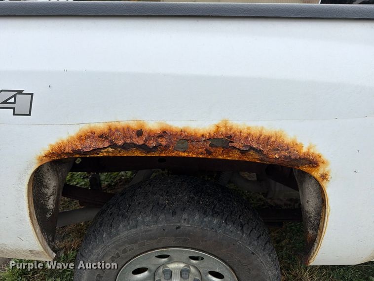 image for item DT3100 2012 Chevrolet Silverado 1500 Ext. Cab pickup truck