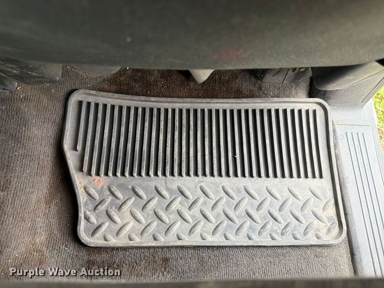 image for item DT3100 2012 Chevrolet Silverado 1500 Ext. Cab pickup truck