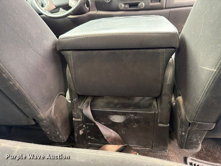 image for item DT3100 2012 Chevrolet Silverado 1500 Ext. Cab pickup truck
