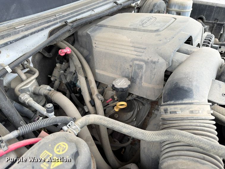 image for item DT3100 2012 Chevrolet Silverado 1500 Ext. Cab pickup truck
