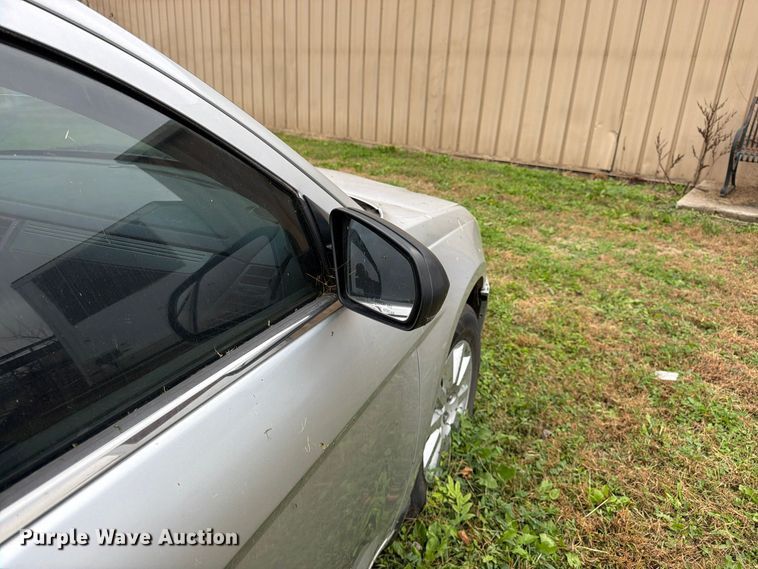 image for item DT3101 2010 Chrysler Sebring 