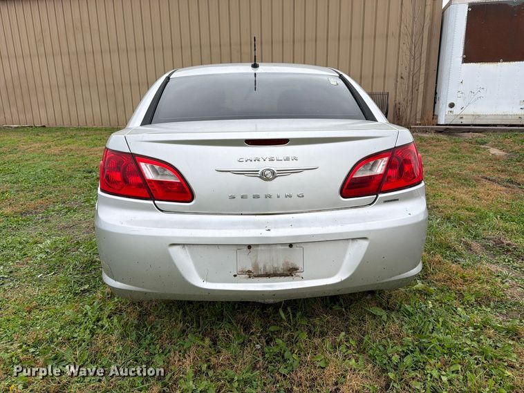 image for item DT3101 2010 Chrysler Sebring 