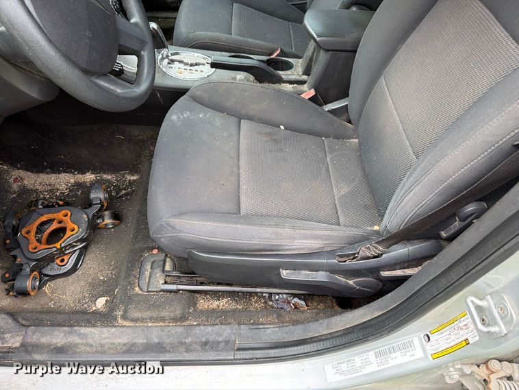 image for item DT3101 2010 Chrysler Sebring 