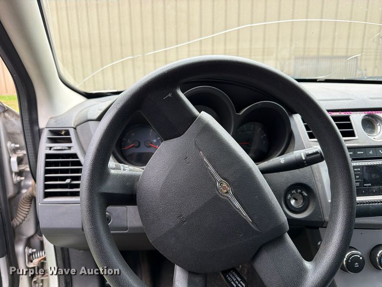 image for item DT3101 2010 Chrysler Sebring 
