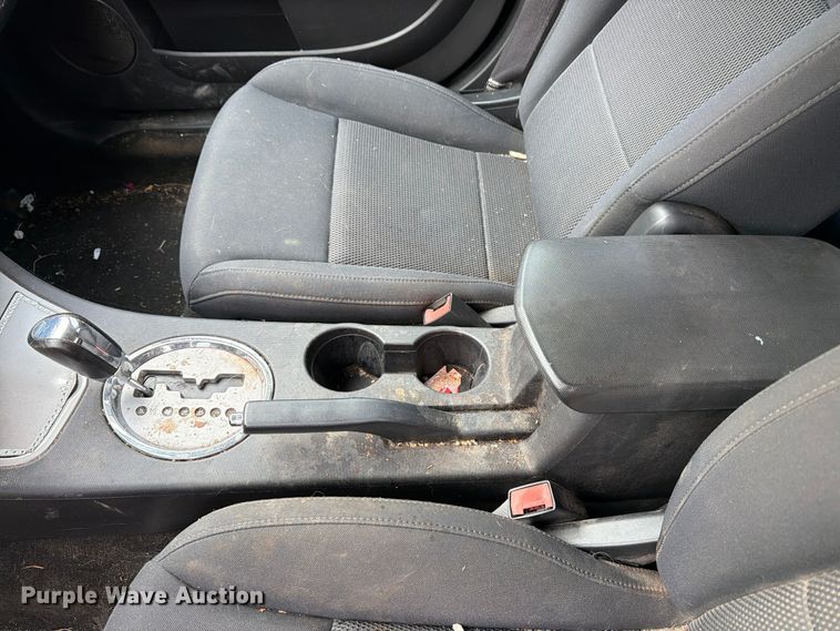 image for item DT3101 2010 Chrysler Sebring 