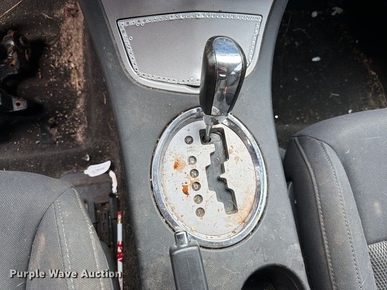 image for item DT3101 2010 Chrysler Sebring 