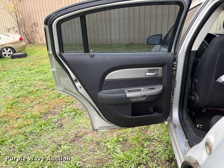 image for item DT3101 2010 Chrysler Sebring 