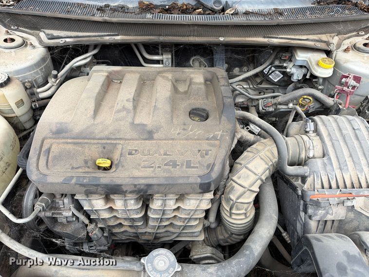 image for item DT3101 2010 Chrysler Sebring 