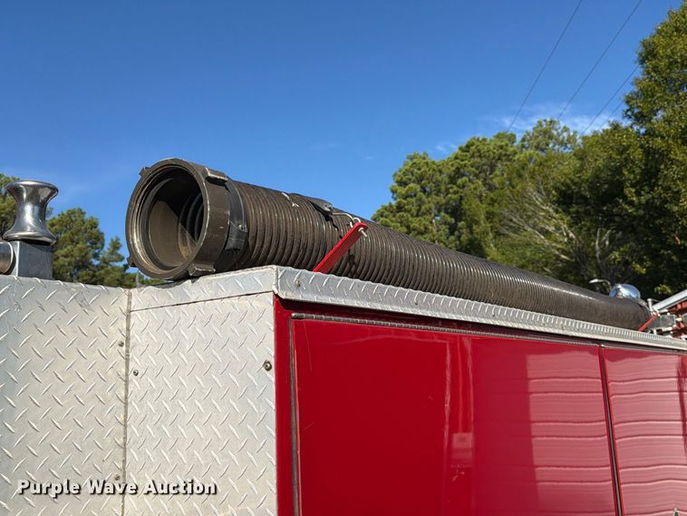 image for item EA7406 1986 Ford C8000 pumper fire truck