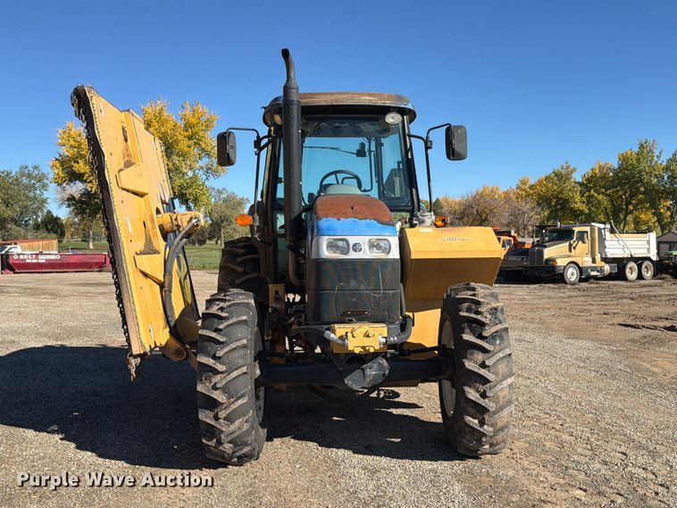 image for item ED0223 2013 New Holland TS6.110 MFWD tractor