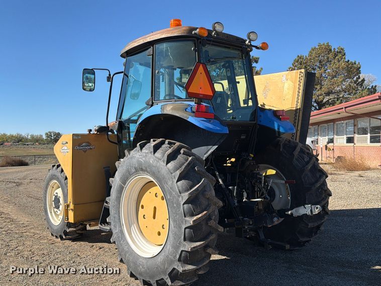 image for item ED0223 2013 New Holland TS6.110 MFWD tractor