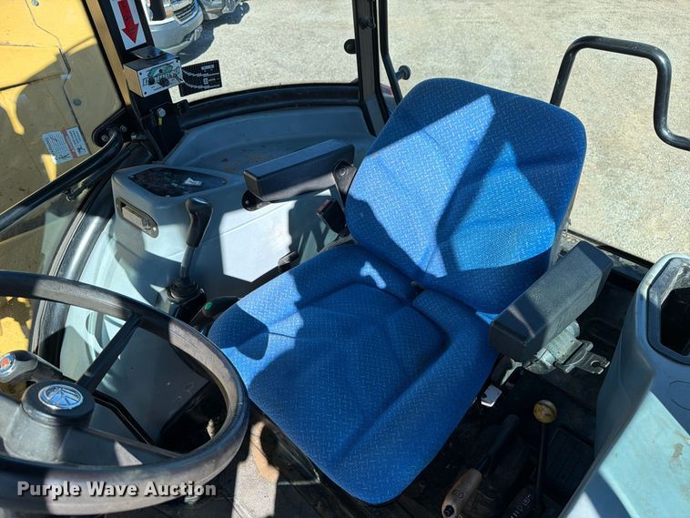 image for item ED0223 2013 New Holland TS6.110 MFWD tractor