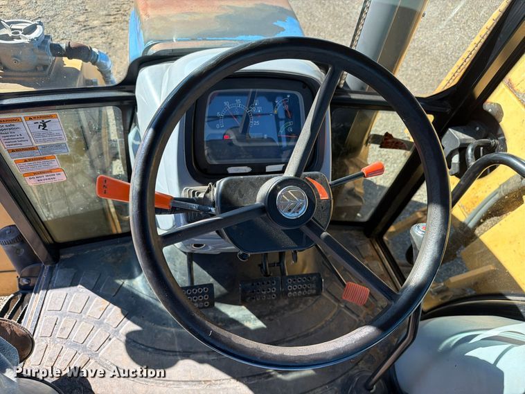 image for item ED0223 2013 New Holland TS6.110 MFWD tractor